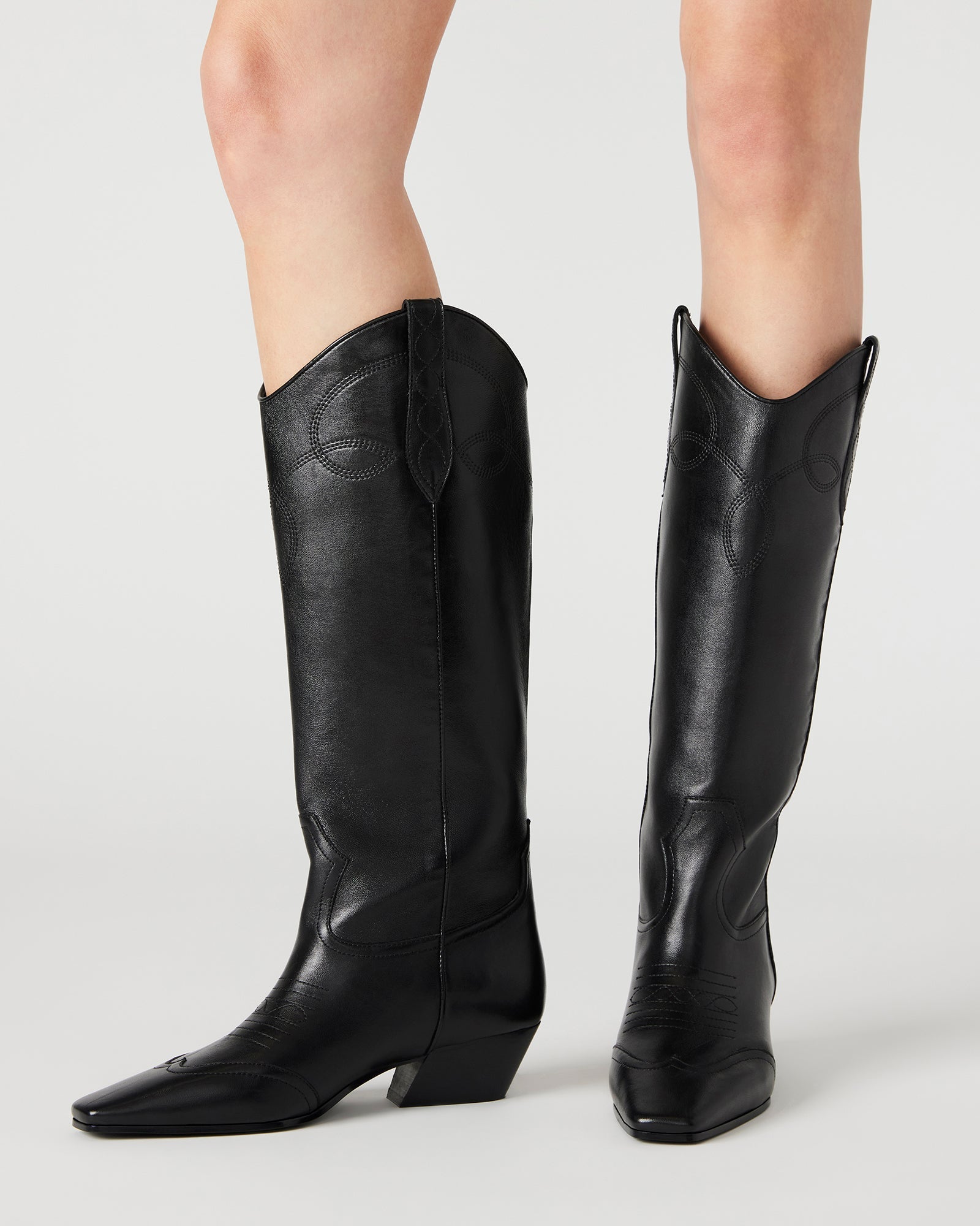 DOLLIE BLACK LEATHER - SM REBOOTED